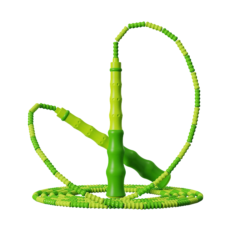 TS-18 Basisschoolleerlingen beginnen bamboe touwtjespringen te leren